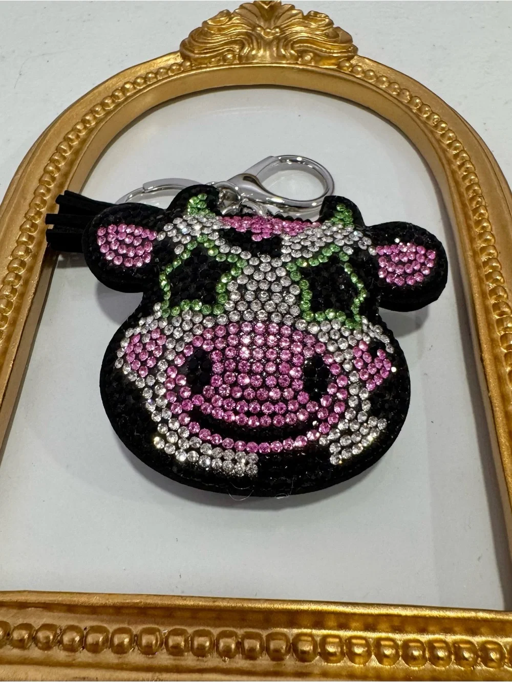 unbranded eye catching